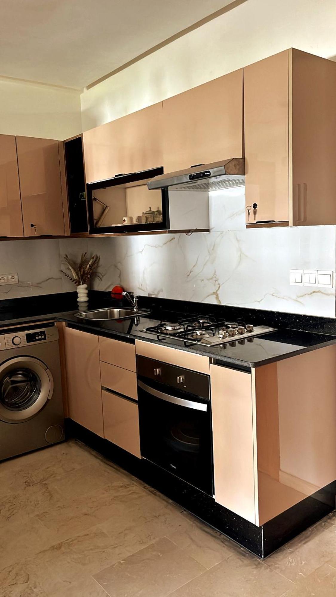 Elegant Appartement Avec Un Acces Piscine Jardin Parking Sous-Sol Et Wifi Haut Debit Fibre Optique Tangeri Esterno foto