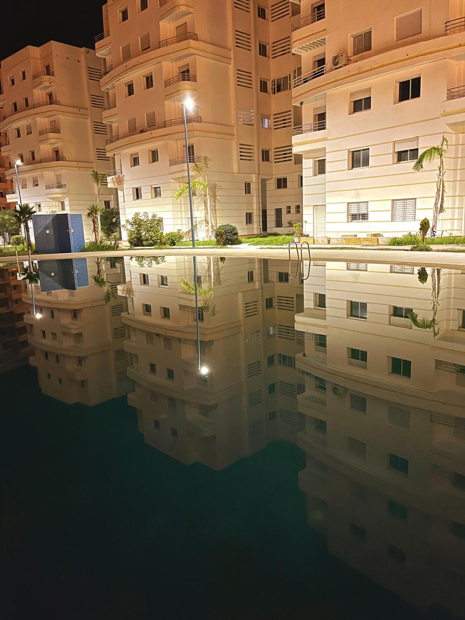 Elegant Appartement Avec Un Acces Piscine Jardin Parking Sous-Sol Et Wifi Haut Debit Fibre Optique Tangeri Esterno foto