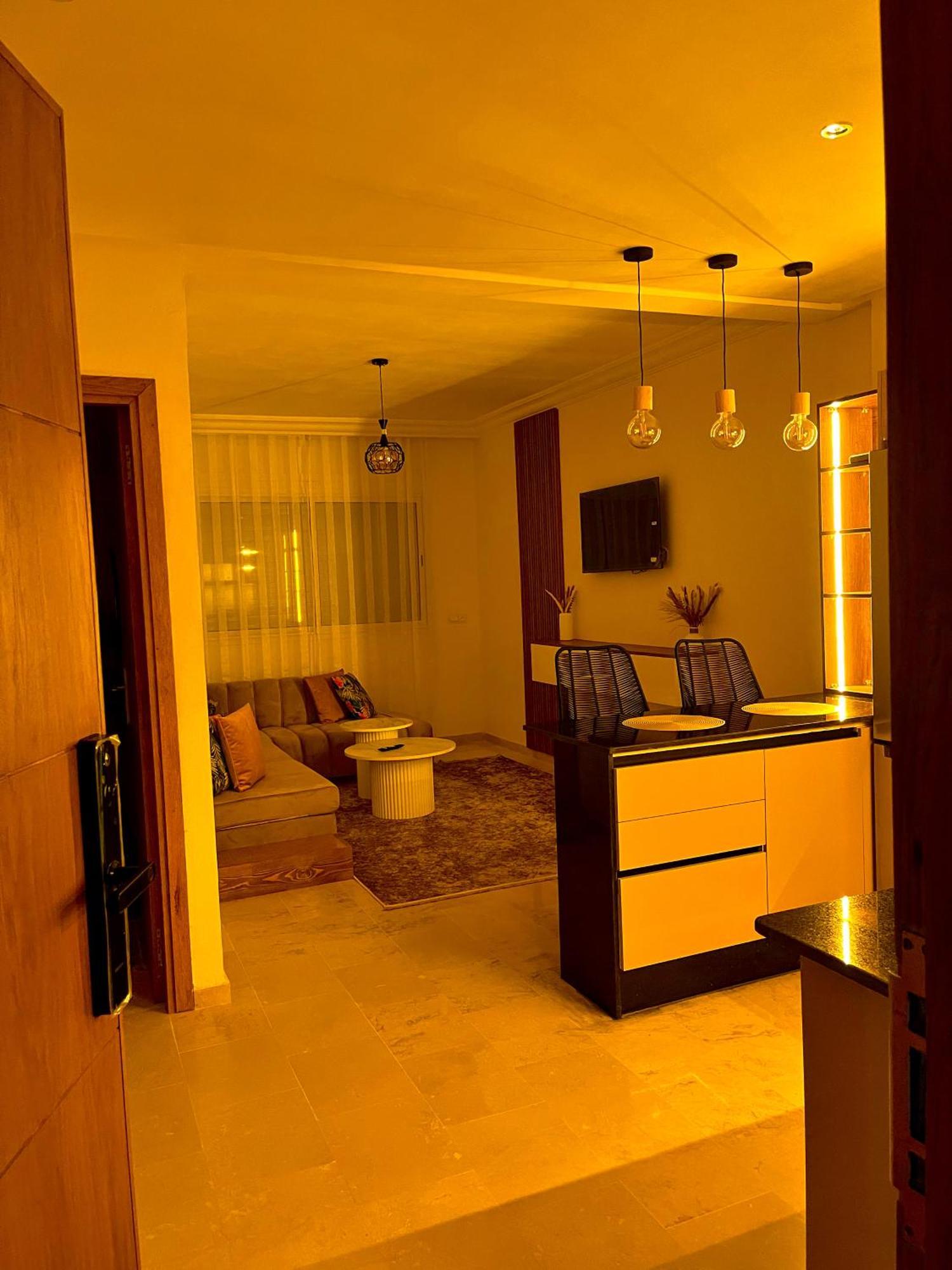 Elegant Appartement Avec Un Acces Piscine Jardin Parking Sous-Sol Et Wifi Haut Debit Fibre Optique Tangeri Esterno foto