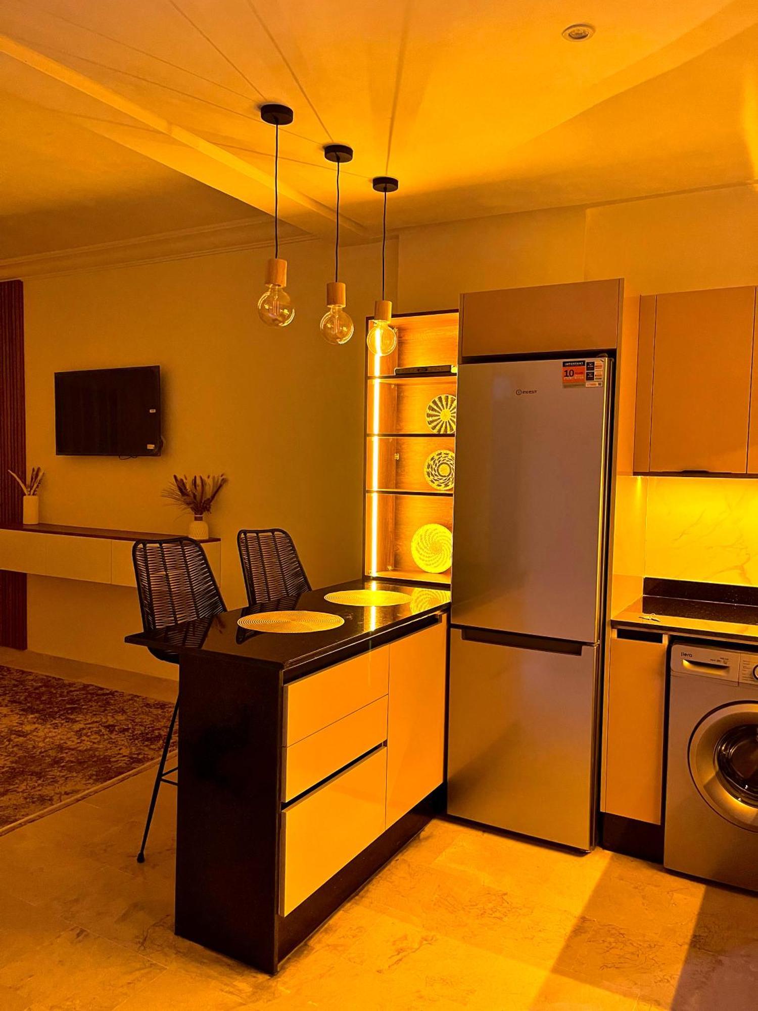 Elegant Appartement Avec Un Acces Piscine Jardin Parking Sous-Sol Et Wifi Haut Debit Fibre Optique Tangeri Esterno foto