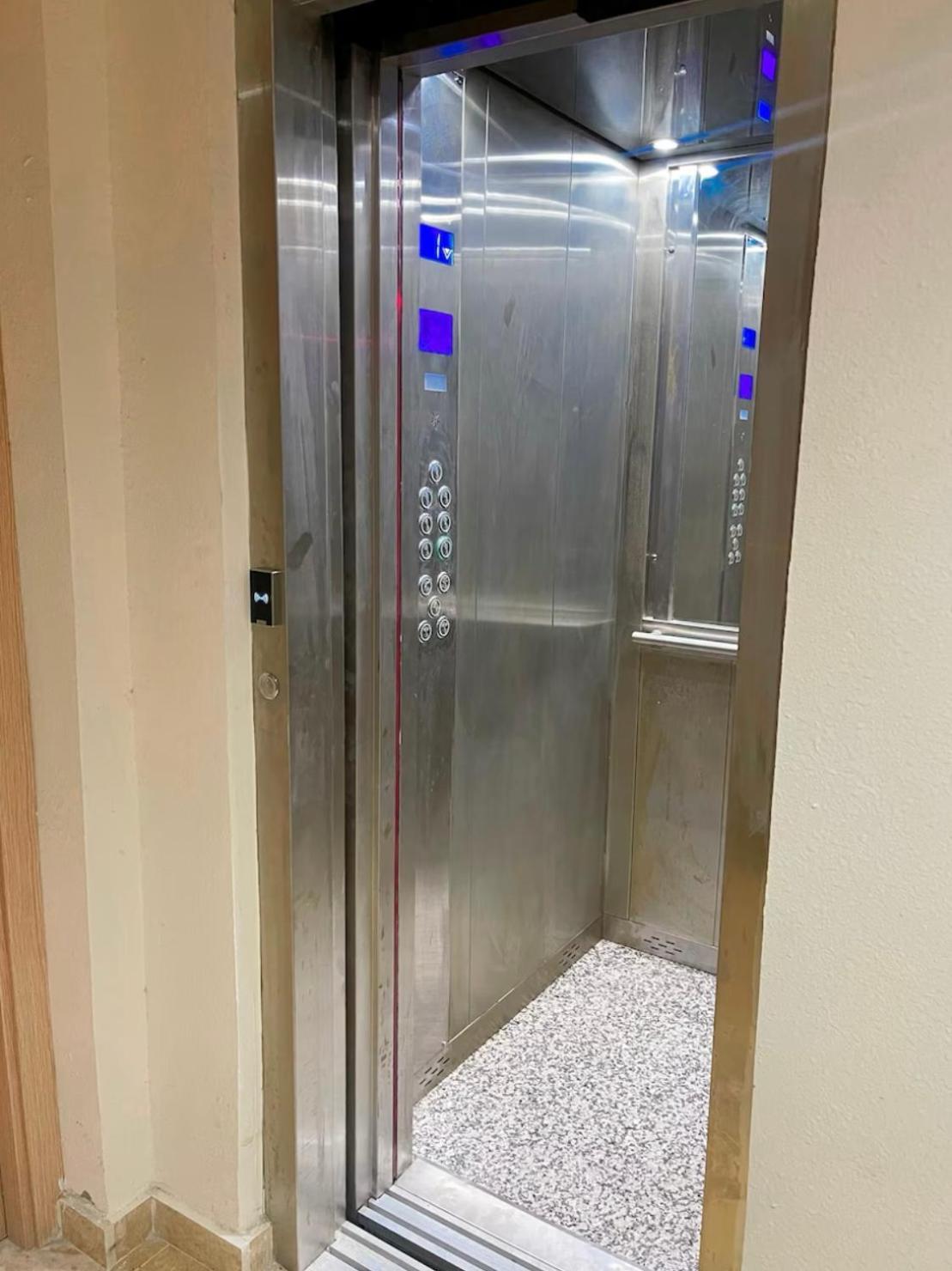 Elegant Appartement Avec Un Acces Piscine Jardin Parking Sous-Sol Et Wifi Haut Debit Fibre Optique Tangeri Esterno foto